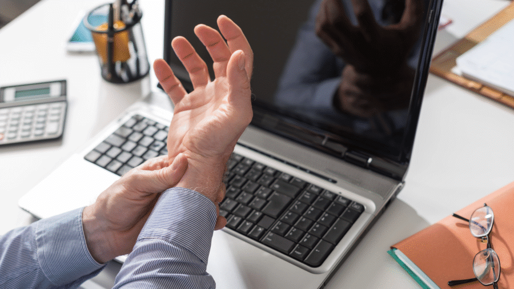 work injury carpal tunnel syndrome from typing wrist pain